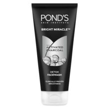 POND’S Pure Detox Face Wash 200 g|| Daily Exfoliating & Brightening Cleanser|| Deep Cleans Oily Skin – With Activated Charcoal for Fresh|| Glowing Skin