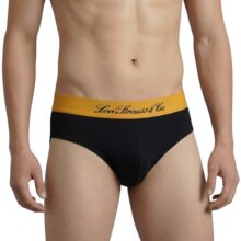 Levi’s Cotton Elite Brief | Premium Men’s Brief Underwear | 4-Way Stretch | Outer Elastic Waistband | Double-Layered Pouch | Style 073 – (Jet Black_M)