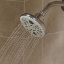 Amazon Basics Shower Head for Bathroom | Round Multifunction 5-Spray Overhead Shower | Wall Mount Bathroom Shower with Pause Function, Chrome Finish, 4.5 Inches
