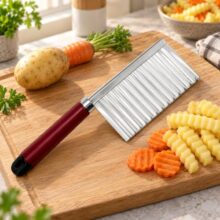 FOROLY Crinkle Cutter for Vegetables, Wavy Potato Slicer for French Fries, Carrot & Cucumber Cutter with Handle, Kitchen Tool for Salad and Garnishing