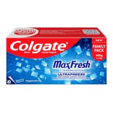 Colgate Maxfresh Toothpaste, Blue Gel Paste With Menthol For Super Fresh Breath, 600G, 150G X 4 (Peppermint Ice, Combo Pack)