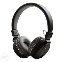 PremiumAV SH12 Wireless Bluetooth Over The Ear Headphone with Mic (Black)
