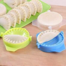 Plastic Momos Maker Garijalu Maker Tool Gujiya Maker Device Easy Mould Machine Cooking Tool (Multicolor) AMM-9